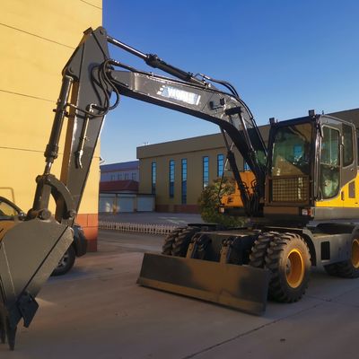 Máy đào thủy lực điện nhỏ gọn 4 xi lanh với động cơ Isuzu