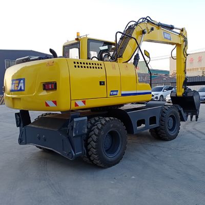 Máy đào mini bánh lốp màu vàng Máy đào nhỏ động cơ YUCHAI