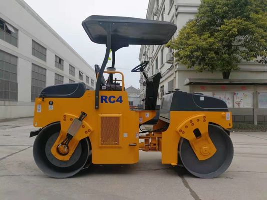 4000kg Máy rung đường lăn tốc độ thay đổi