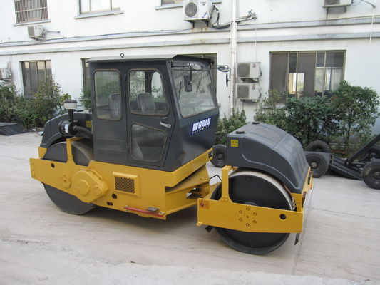 Hình dạng hợp lý Con lăn trống trơn tru Con lăn rung tay lái linh hoạt Con lăn đường trống