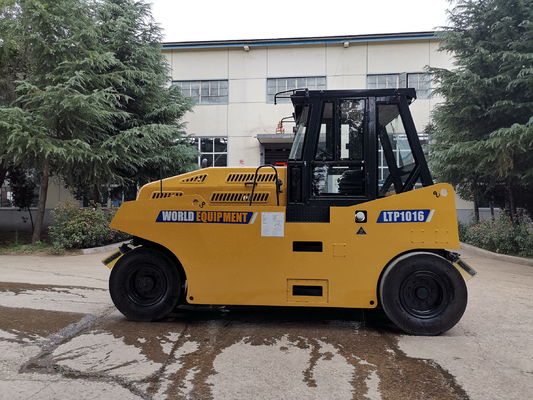 Con lăn thủy lực Diesel 75 KW Điều kiện mới gắn kết nhỏ gọn