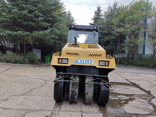 Con lăn thủy lực Diesel 75 KW Điều kiện mới gắn kết nhỏ gọn
