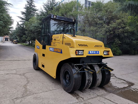 Con lăn thủy lực Diesel 75 KW Điều kiện mới gắn kết nhỏ gọn