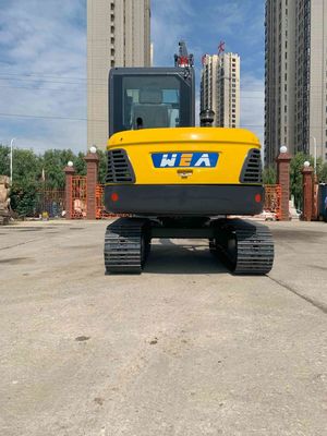 Máy đào bánh xích mini Tối đa 5,8 * 2,0 * 2,1m. Bán kính đào 6.1m tương tự Komatsu PC60