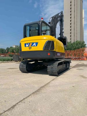 Máy đào bánh xích mini Tối đa 5,8 * 2,0 * 2,1m. Bán kính đào 6.1m tương tự Komatsu PC60