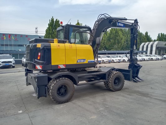 Máy đào loại bánh xe cơ khí của Trung Quốc có vật lộn để lấy gỗ hoặc cỏ