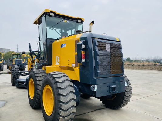 Thiết bị nặng Máy san gạt M135 3658mm Chiều dài lưỡi dùng cho xây dựng và khai thác mỏ