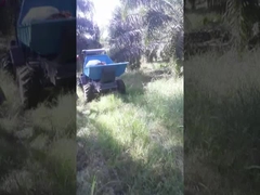 Loại lốp xe nông nghiệp Máy kéo dầu cọ chạy bằng động cơ diesel